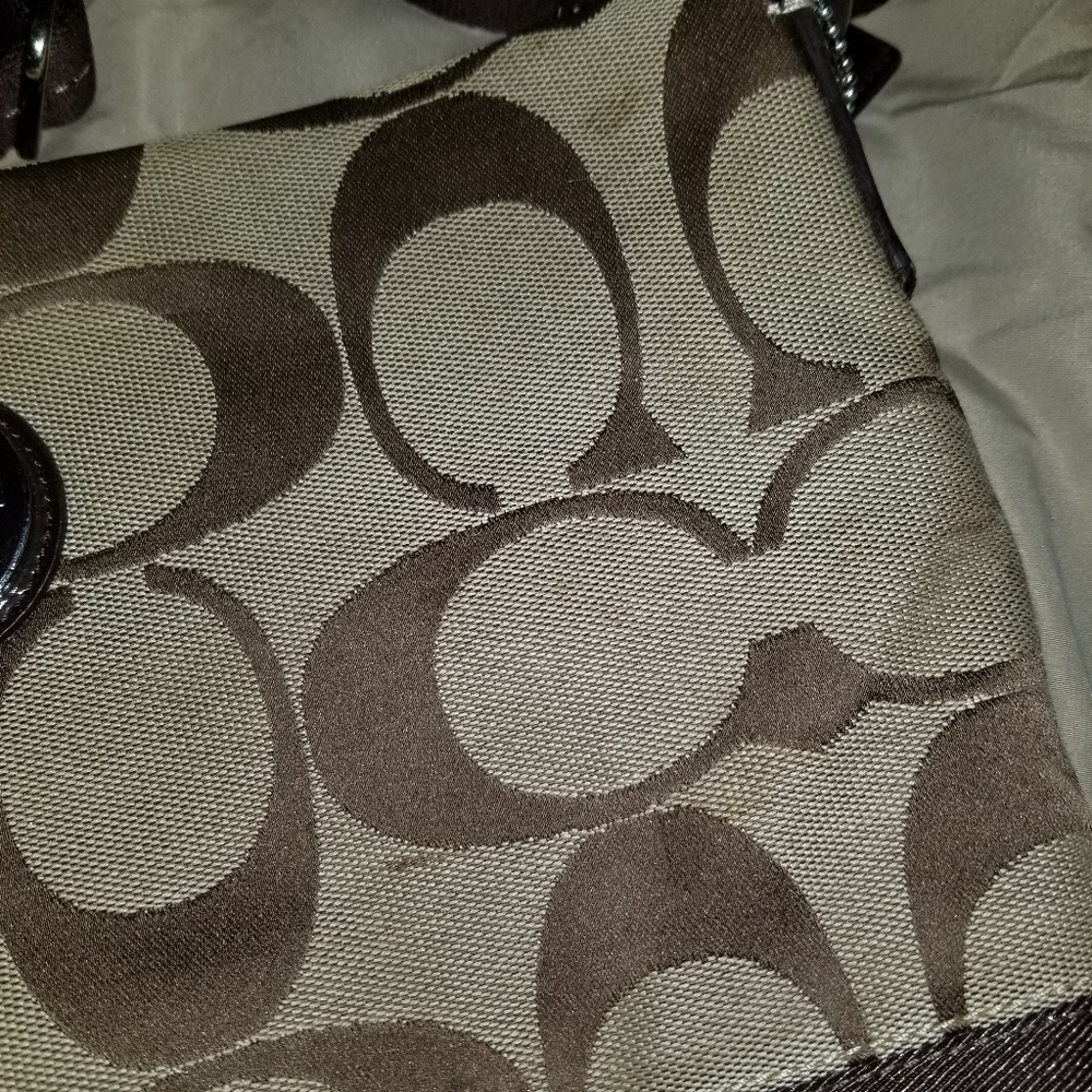 Coach purse - Picture 6 of 6